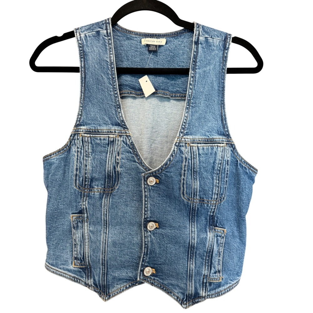 NWT American Eagle Denim Vest M Blue Button Front Western Coastal Y2K Layering